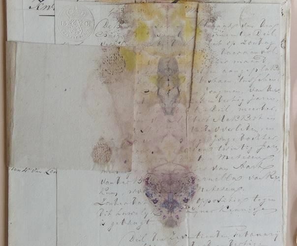 schimmel op een document